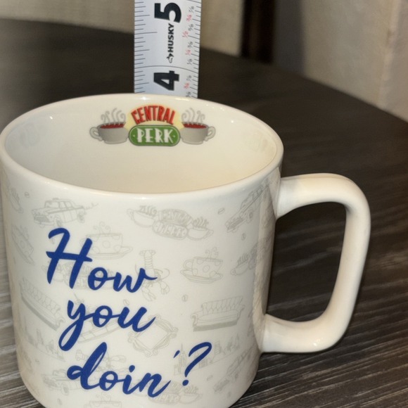 Friends JOEY Central‎ Perk Ceramic Coffee Tea Mug Collectors Paladone WB Rare - Picture 6 of 7